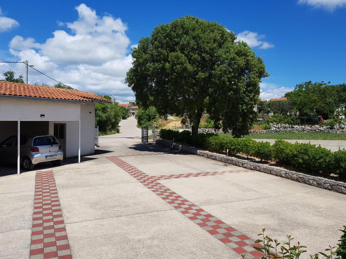 Apartment Deni Skrbčići 外观 照片