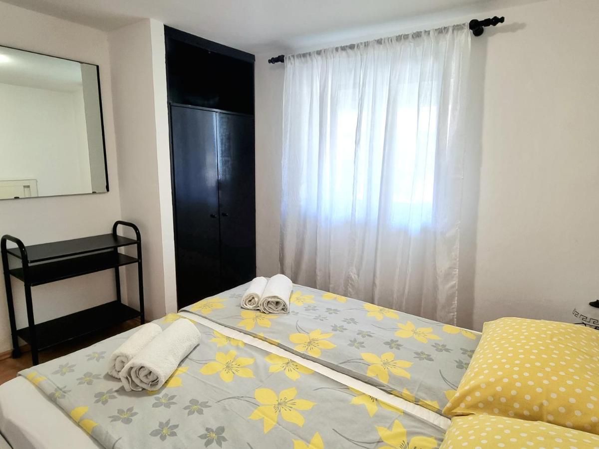 Apartment Deni Skrbčići 外观 照片